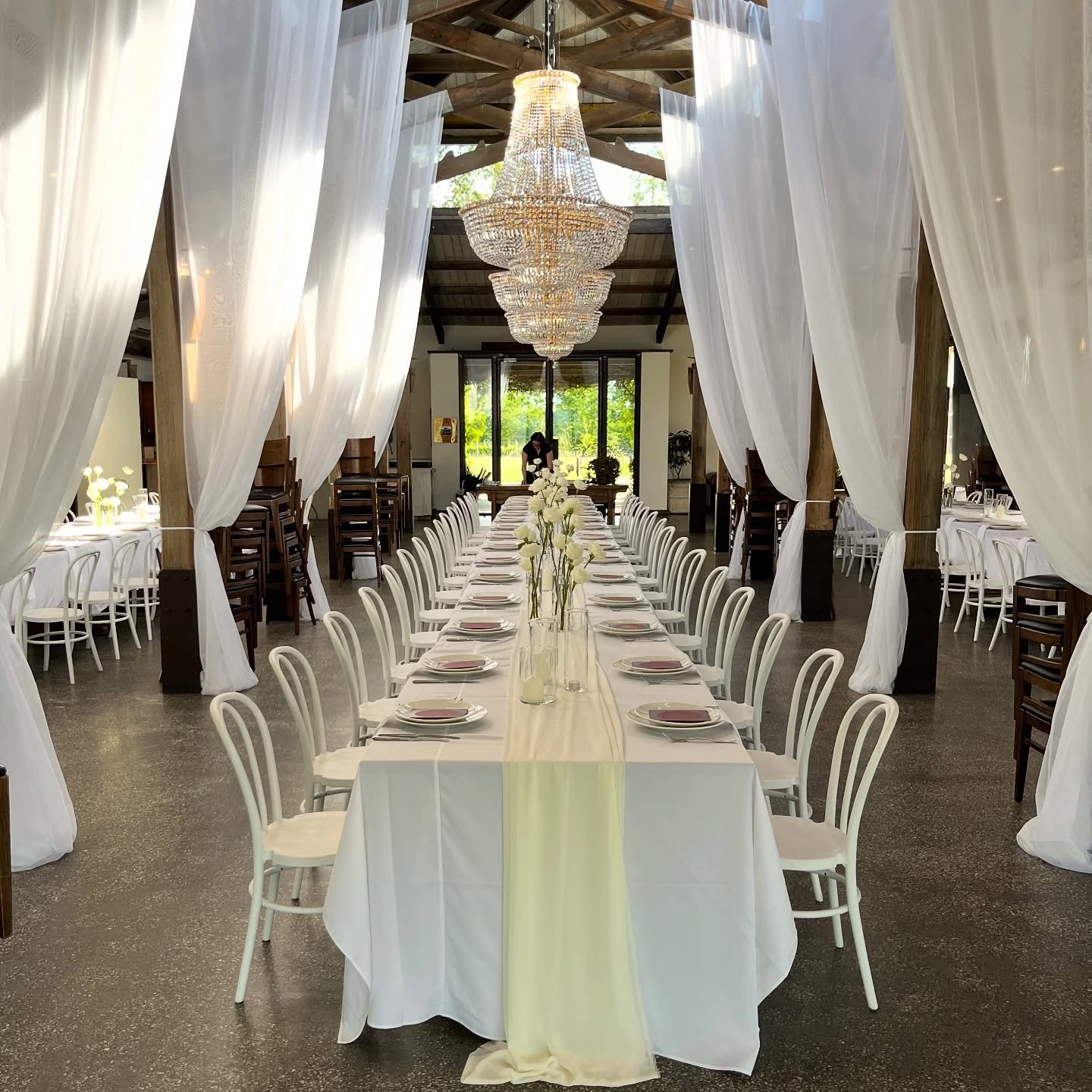 Quick flicks during our setup at another venue favourite @stonesoftheyarravalley ๐โค๏ธ Celebrating Mitch & Meg ๐
Bentwood chairs: @rentmyeventmelb
๐ Secure your date now via the link in our bio or DM us.
#melbourneeventhire #melbournechairhire #eventdecor #eventstyling #tiffanychairs #bentwood #yarravalleyweddings #yarravalley #bentwoodwhites #whitechairs #thebarnyarravalley